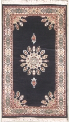 3’11”X6’1” Rug Pak Medallion