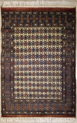 3’9”X5’5” Rug Geometric