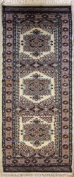 2’5”X7’7” Rug Geometric