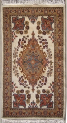 2’5”X4’0” Rug Floral