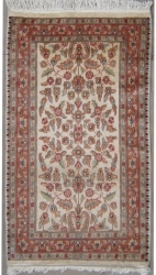 2’6”X3’10” Rug Floral