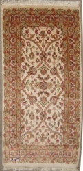 2’6”X4’4” Rug Floral