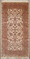 2’7”X4’0” Rug Floral