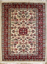 2’1”X3’2” Rug Floral