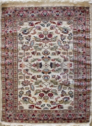 2’1”X3’1” Rug Floral