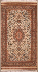 4’11”X8’2” Rug Floral