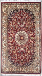 3’1”X4’11” Rug  Pak Persian Ispahan Design