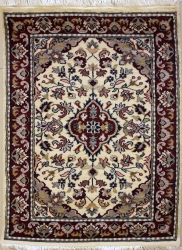 2’0”X3’2” Rug Floral