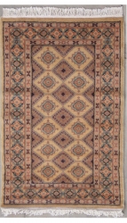 2’6”X3’11” Rug Pak Jalldar