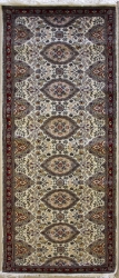 2’6”X8’0” Rug Floral