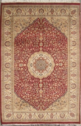 4’0”X6’1” Rug  Pak Persian Design