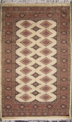 3’0”X5’0” Rug Geometric