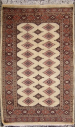 3’0”X4’11” Rug Geometric