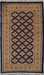 3’1”X5’1” Rug Geometric