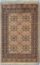 2’6”X4’1” Rug Geometric