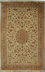 5’2”X8’3” Rug  Pak Persian Design