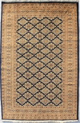 4’0”X6’3” Rug Geometric