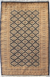 4’0”X5’11” Rug Geometric