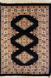 2’0”X3’1” Rug Geometric