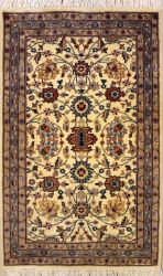 2’6”X4’0” Rug Mahal