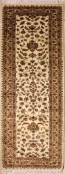 2’7”X8’2” Rug Floral