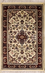 2’7”X4’1” Rug Floral