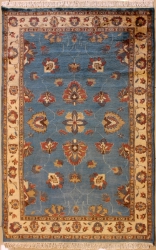 4’5”X6’8” Rug Floral