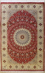 4’6”X7’1” Rug Floral