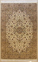 5’1”X8’4” Rug Floral