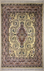 4’3”X6’1” Rug Floral