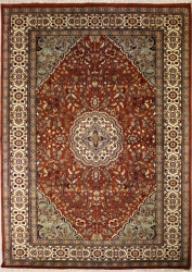 6’0”X8’7” Rug Kashan